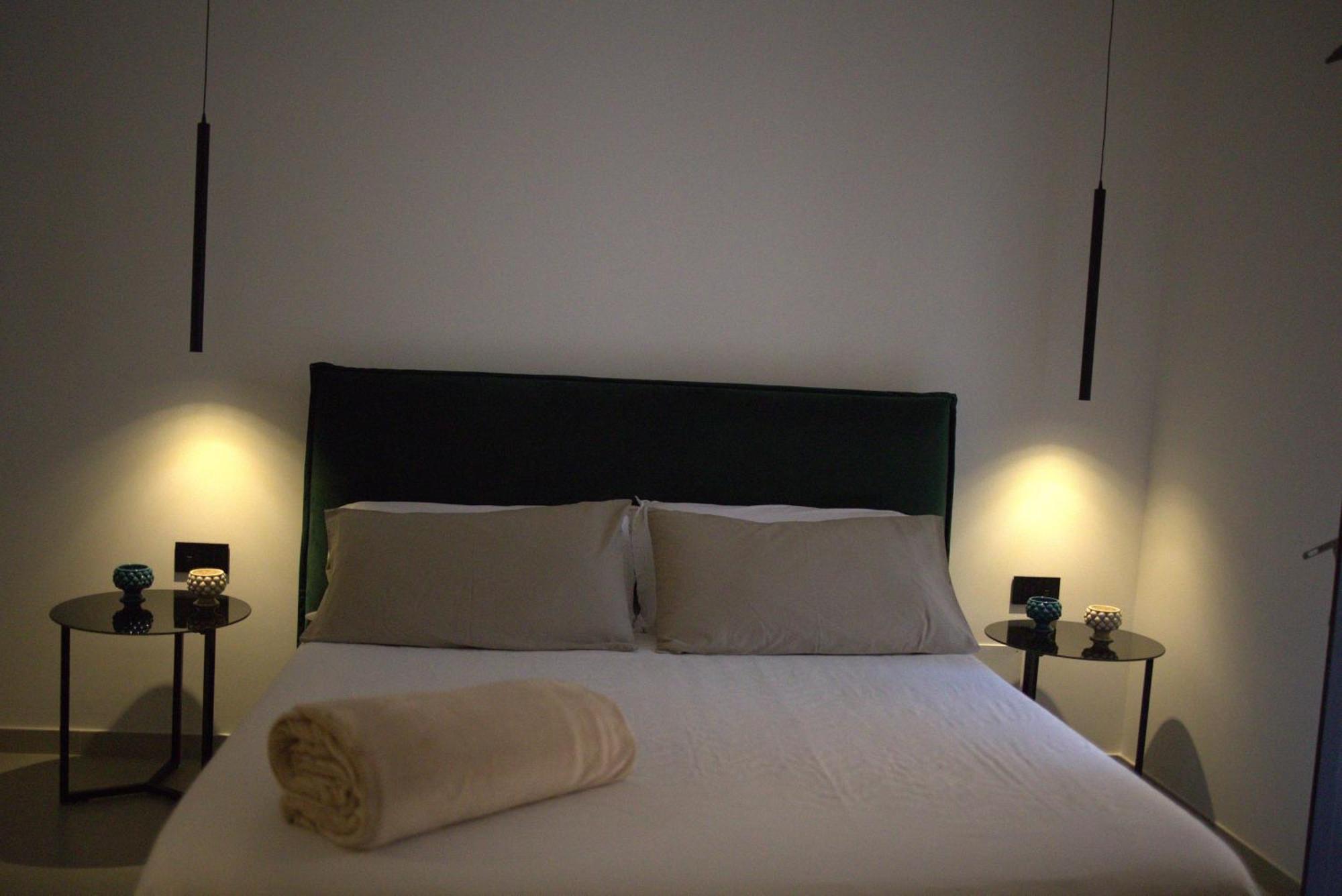 Elecla Apartment Cefalu Bagian luar foto